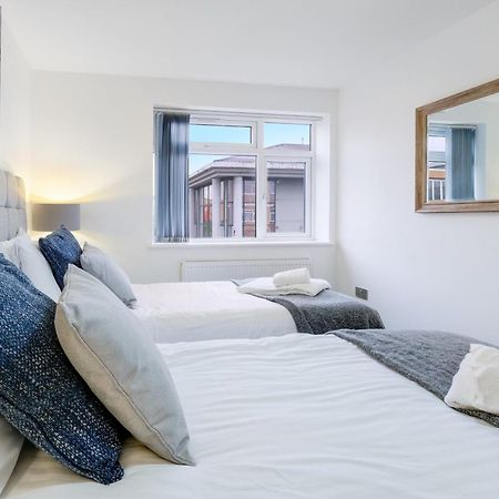 St Martins 2 Bedroom Apartments In Ruislip By 360 Stays Exteriér fotografie